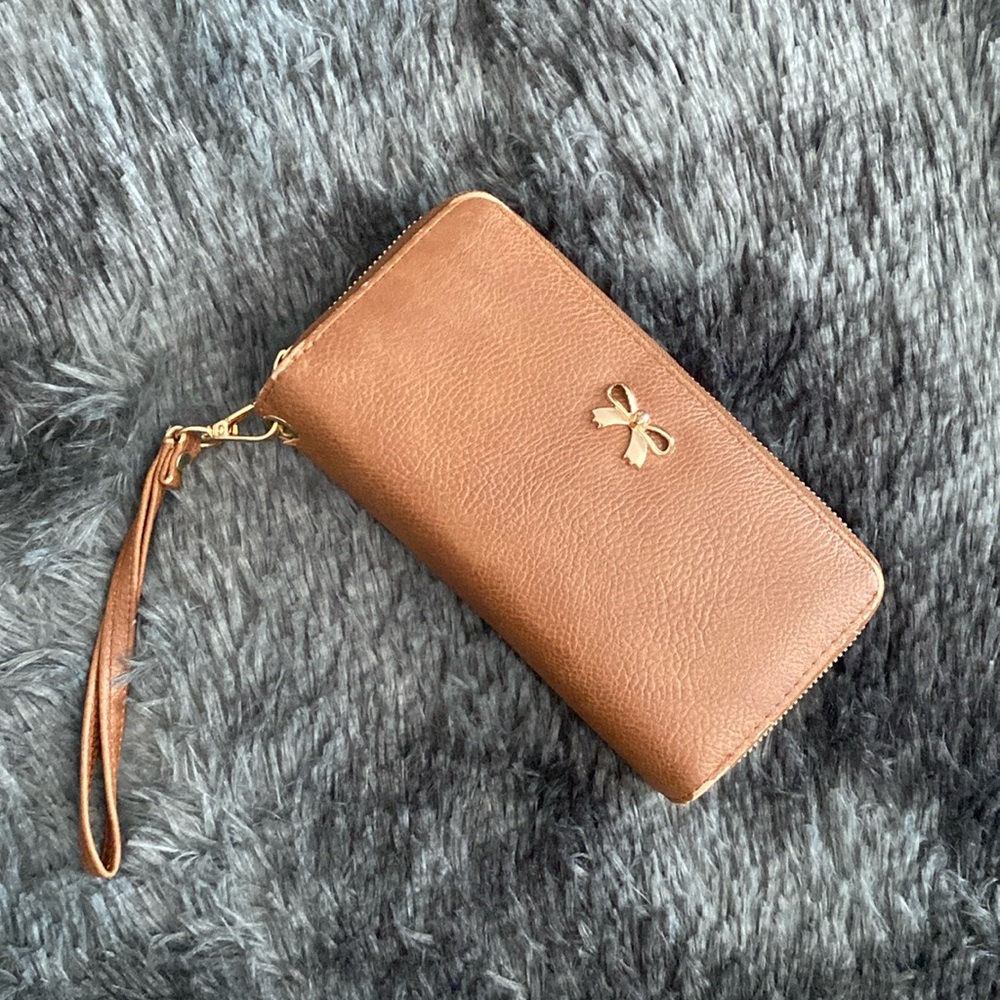 Faux leather hazelnut double-zippered compartment wristlet clutch wallet